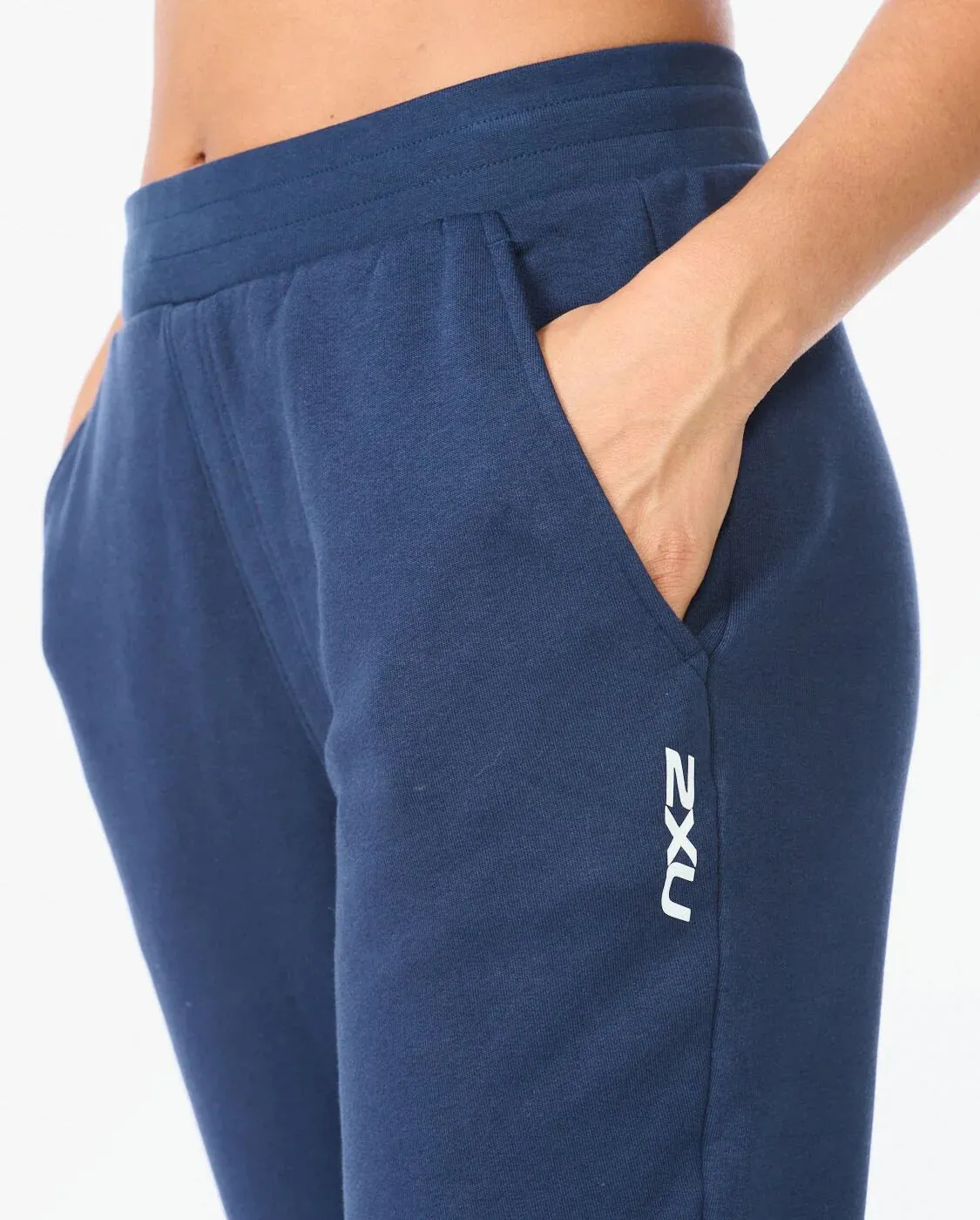 2XU Womens Aspire Trackpants - Midnight/White