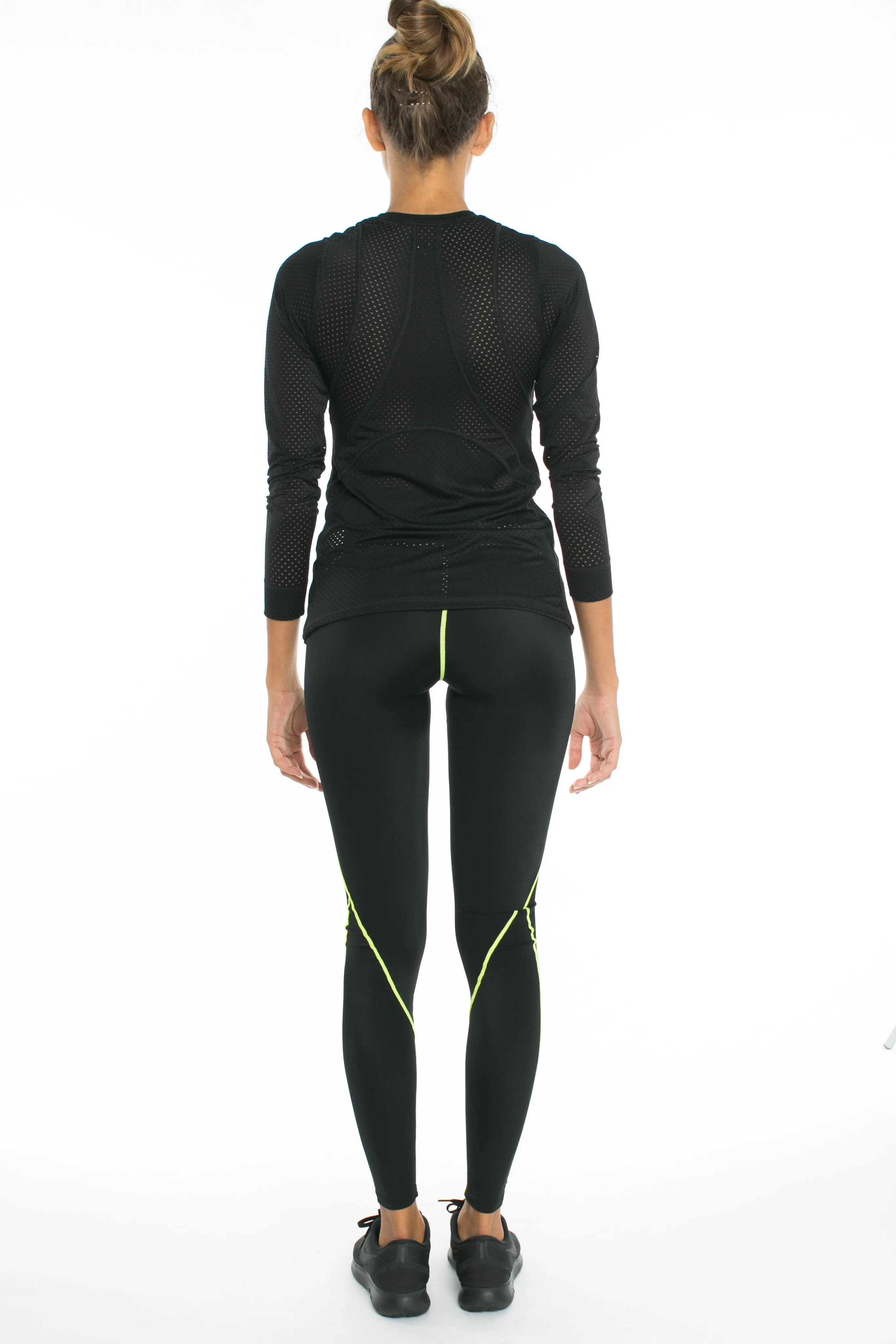 925Fit Track Me Down Rash Guard - Black