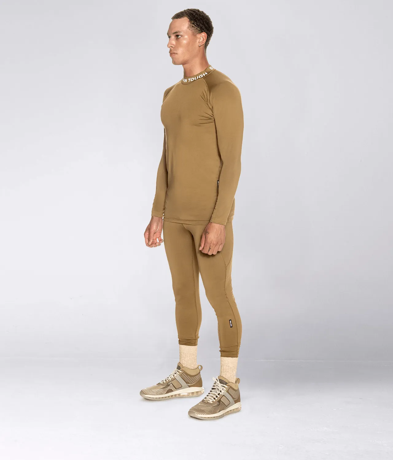 9600 . Compression Regular-Fit Shirt - Khaki