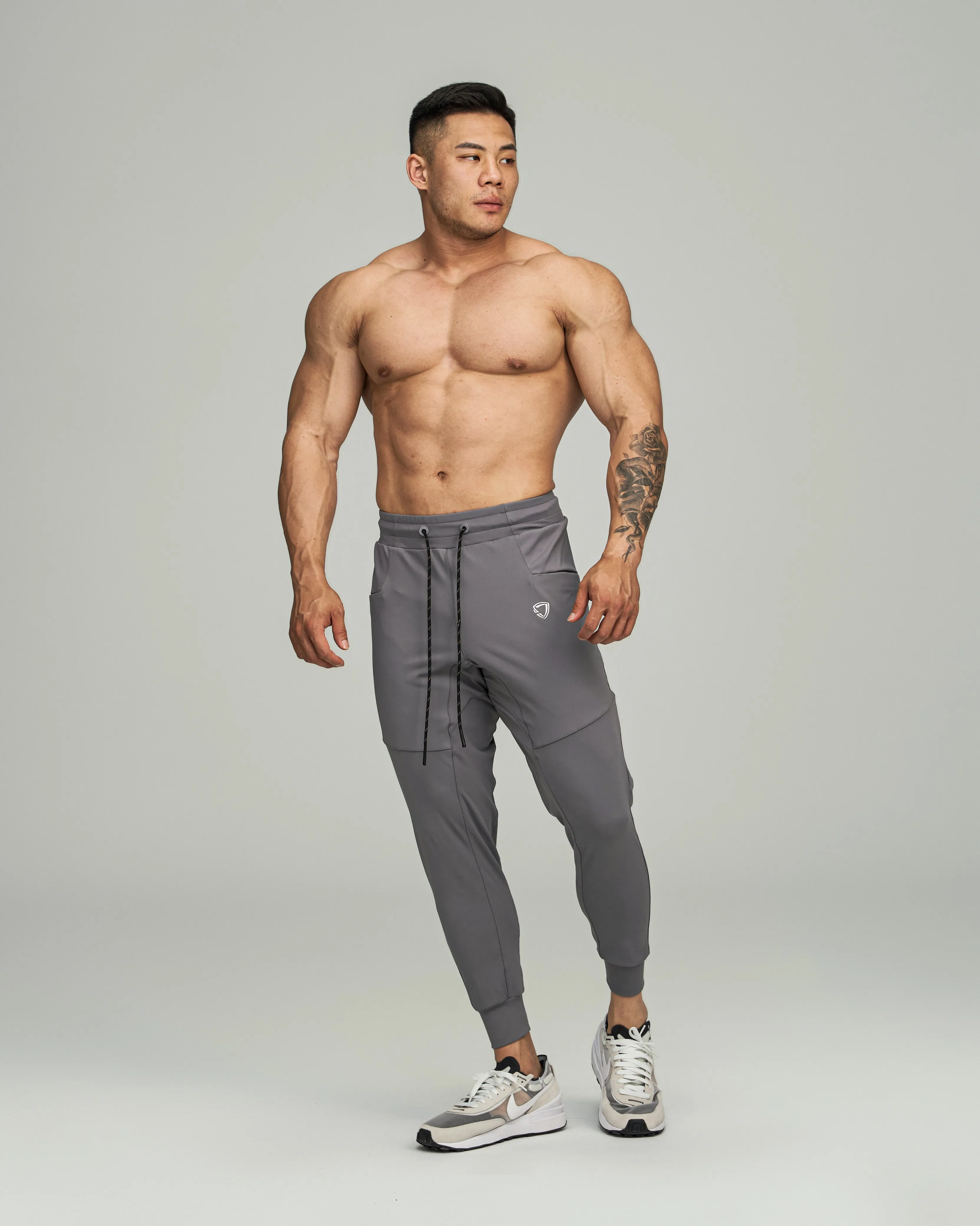 Adapt Performance Joggers