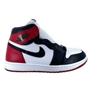 Air Jordan 1 Retro High Black Toe (2016) Pre-Owned