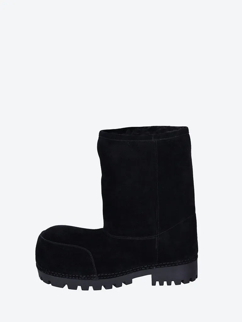 Alaska fur low boot boots