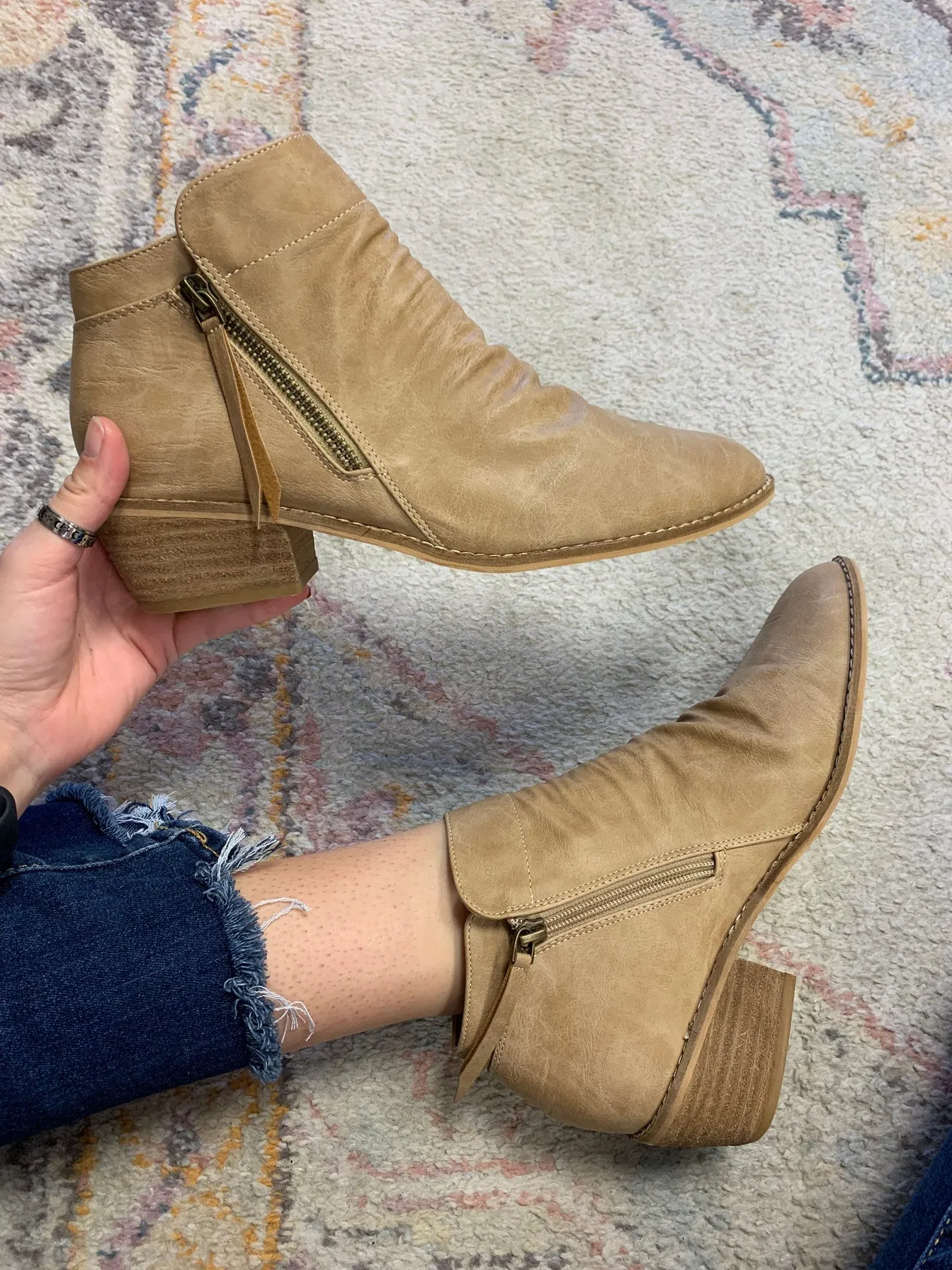 Butternut Boots - Taupe