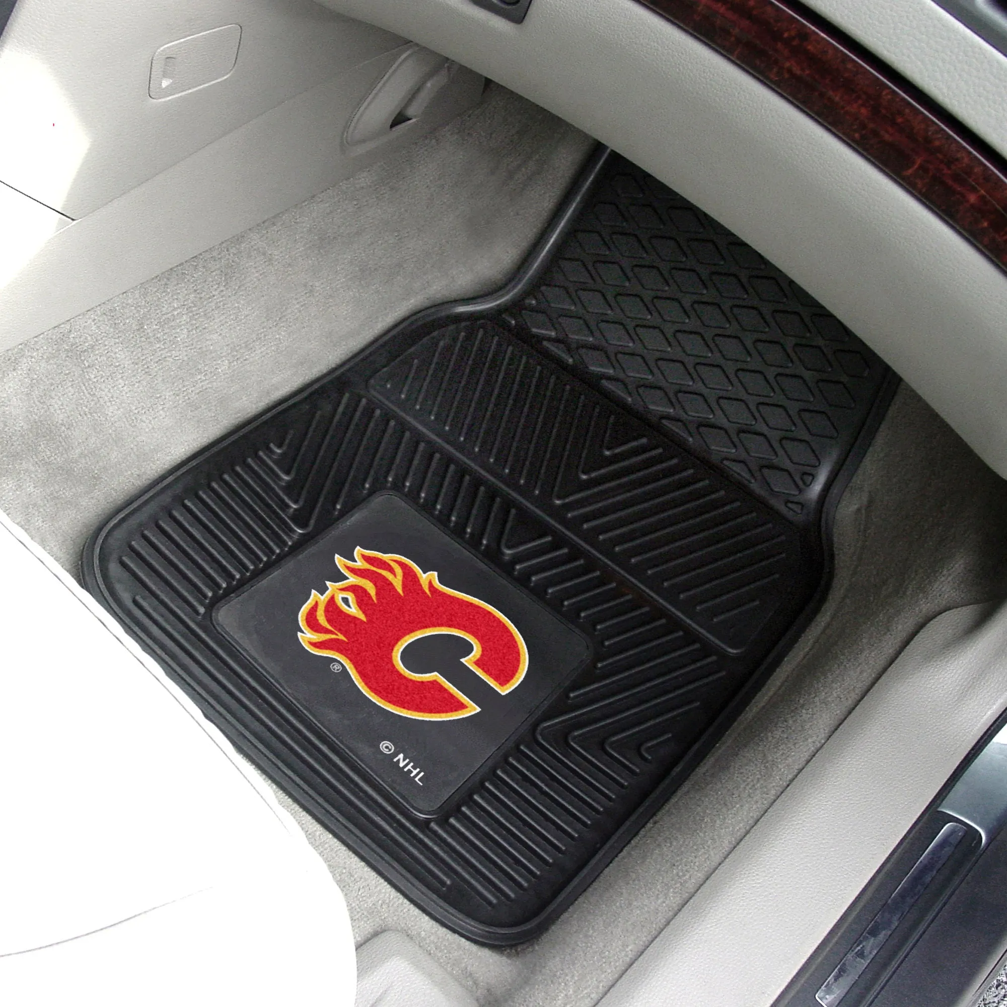 Calgary Flames Heavy Duty Car Mat Set - 2 Pieces