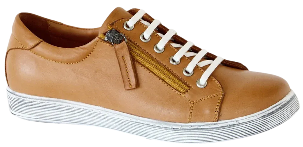 Gelato Tommie Leather Sneaker