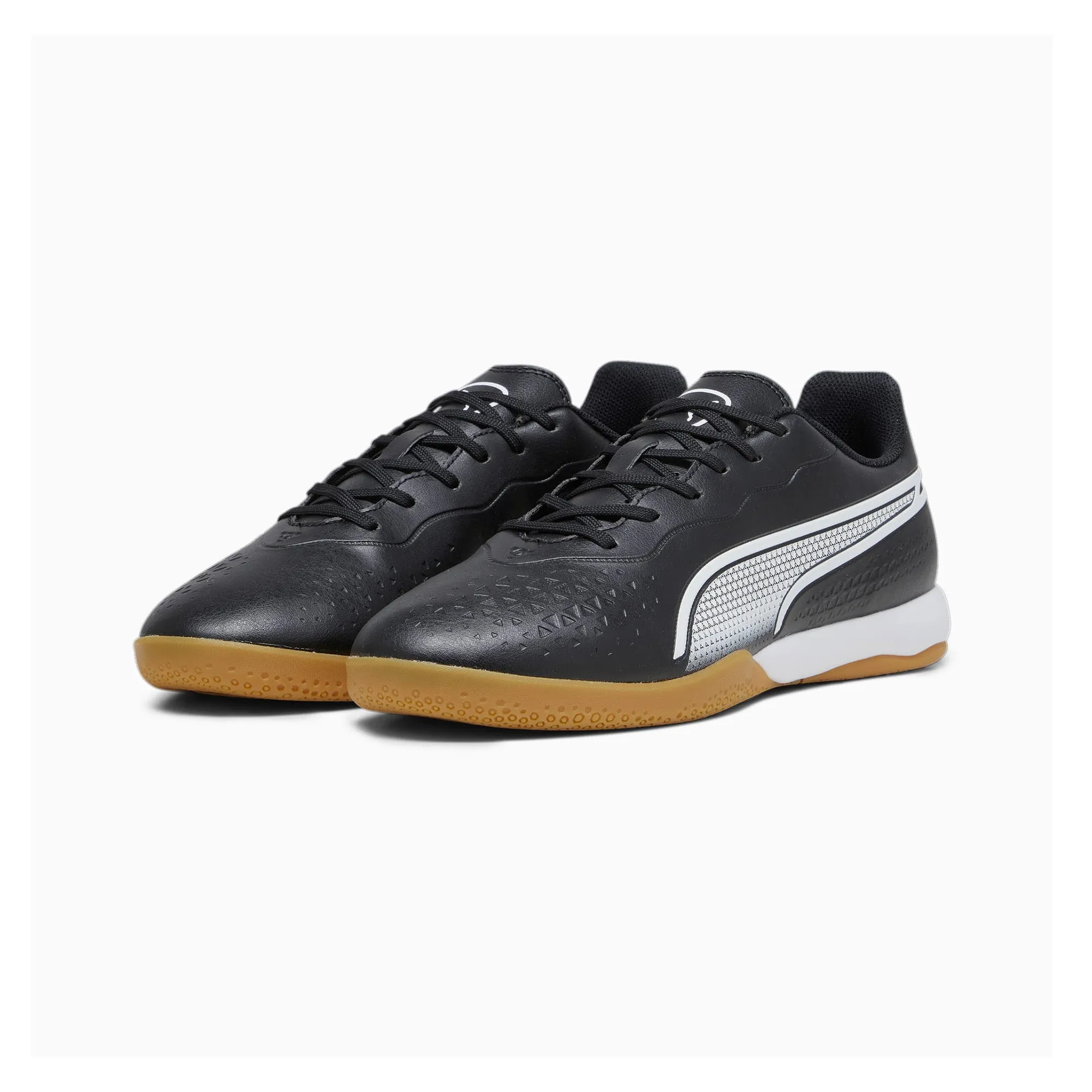 King Top IT Football Trainers