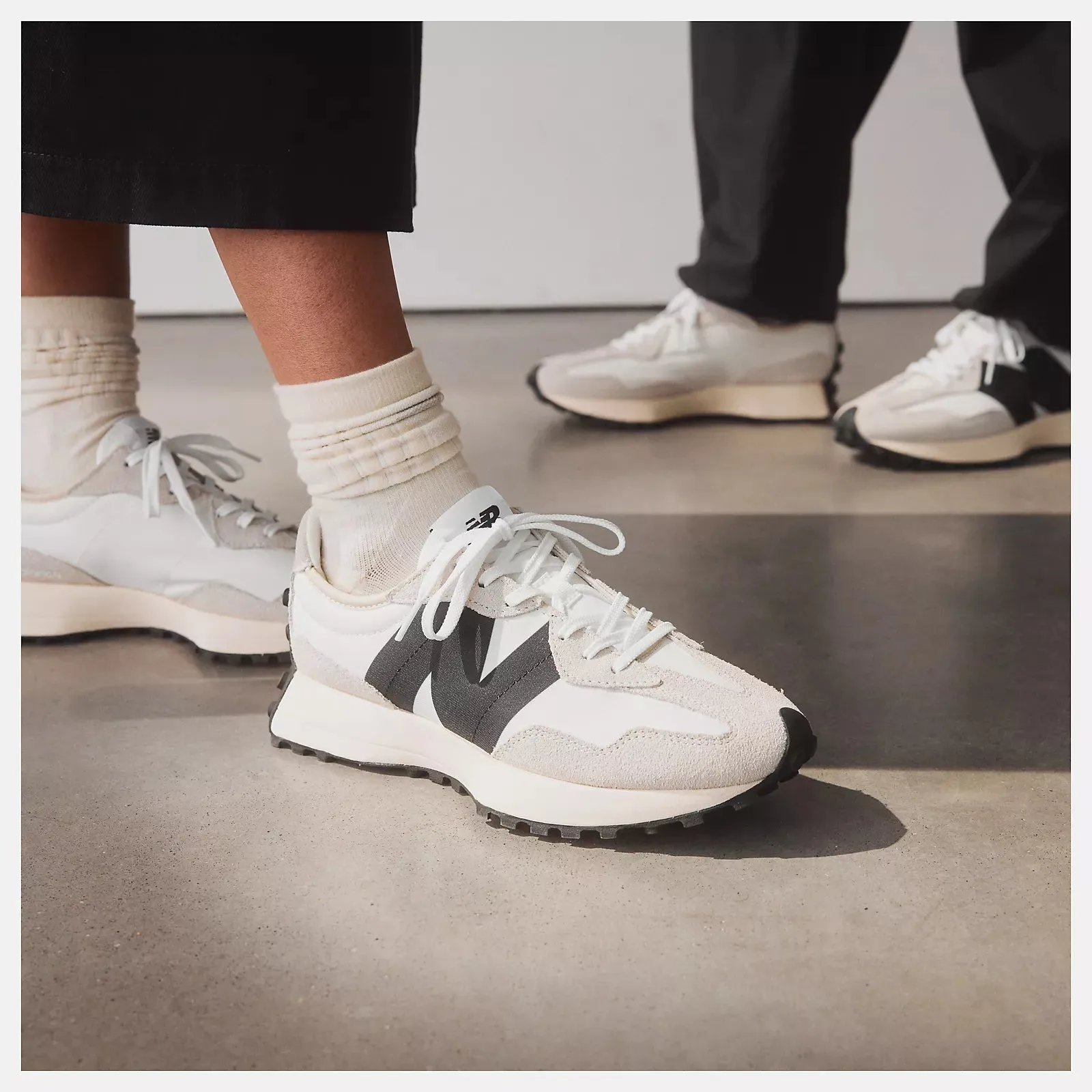 New Balance 327 Sea Salt White Black Women's