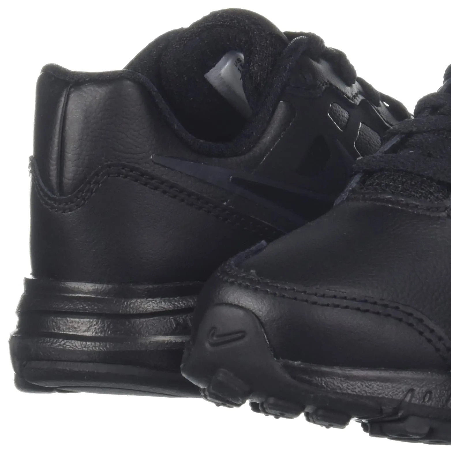 Nike Boys Black-Anthracite Running Shoes - 10.5 UK