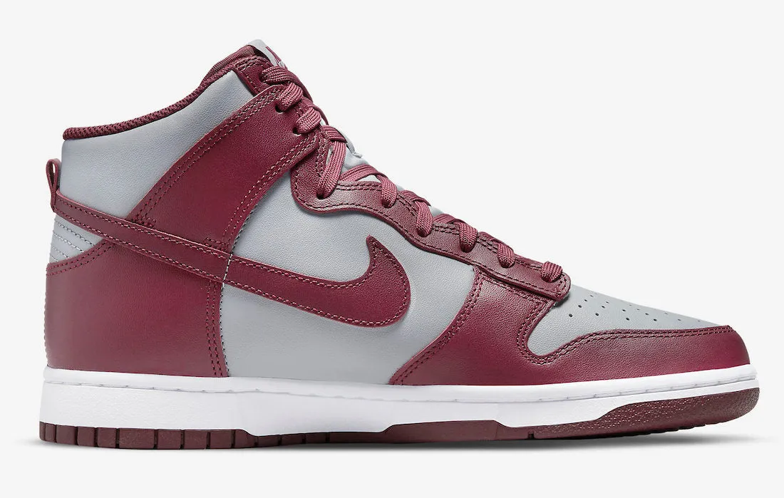 Nike Dunk Hi Retro Dark Beetroot DD1399-600