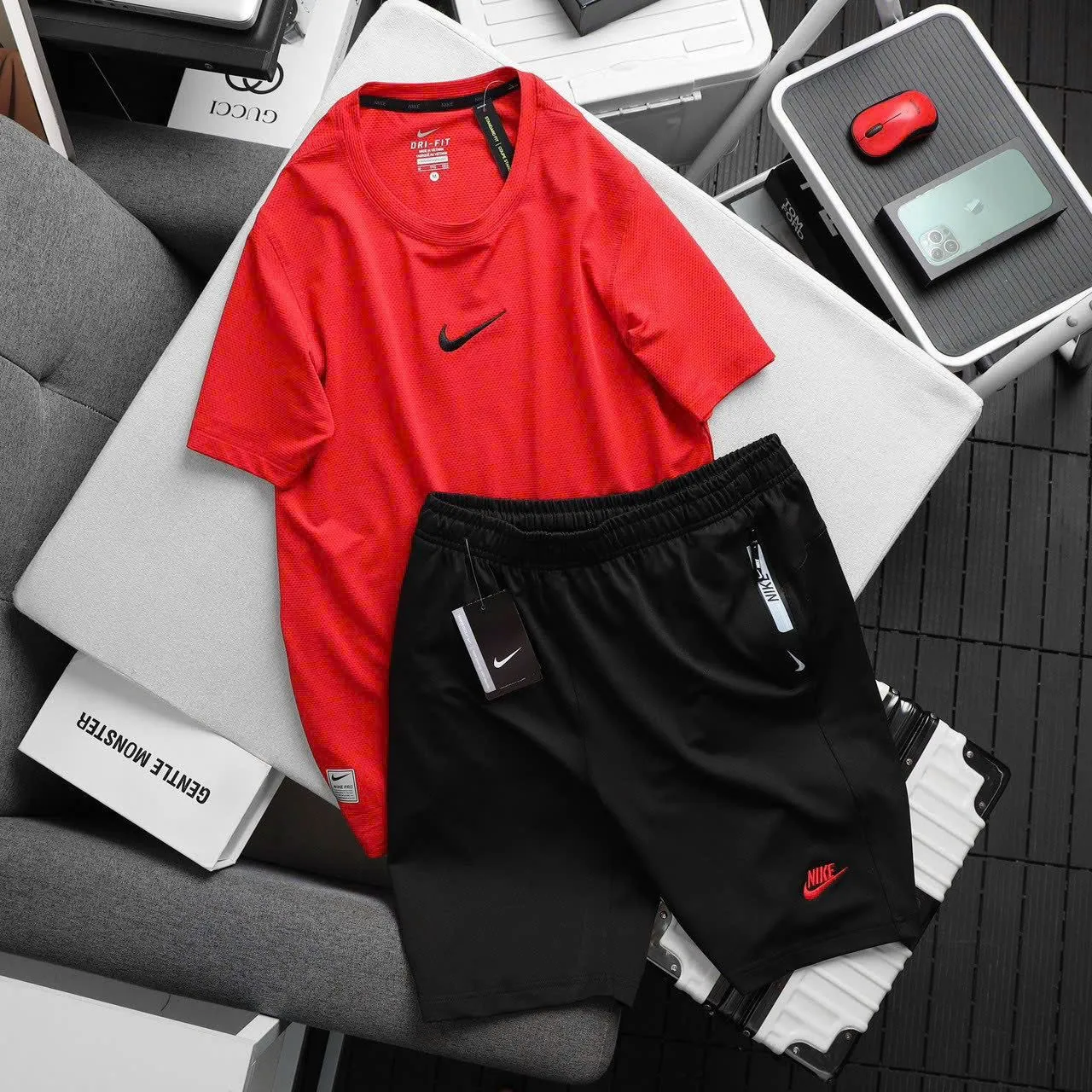 NIKE TRAINING SET  (SHIRT AND SHORT)