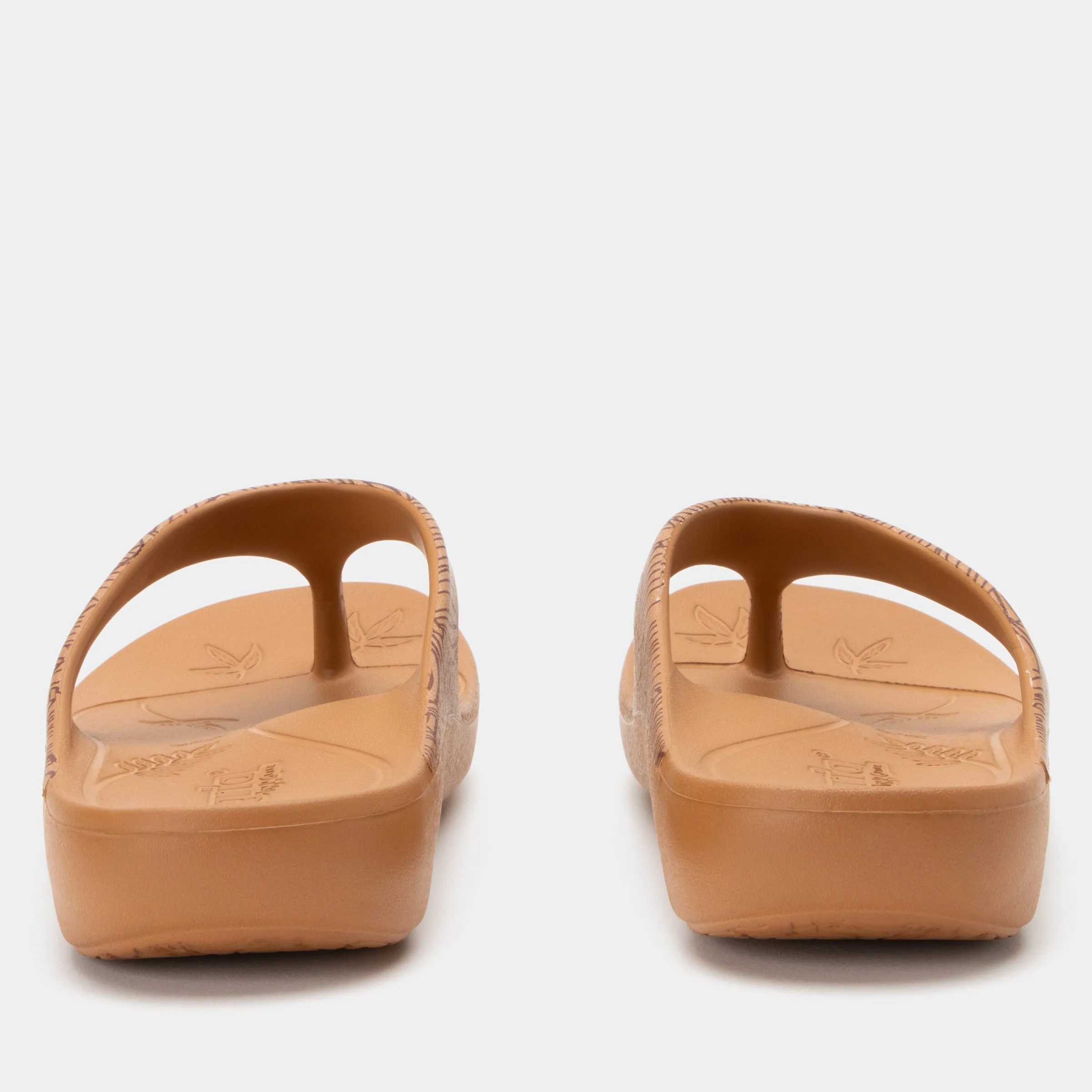 Ode Tobacco Leaf Sandal