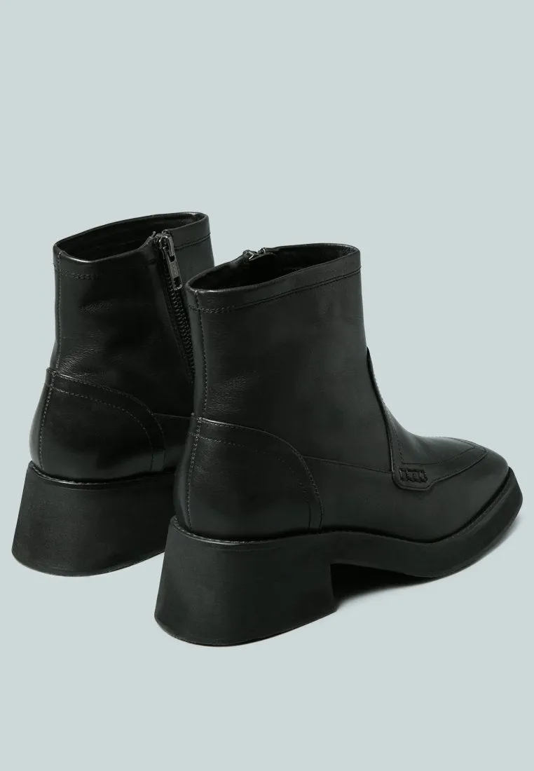 OXMAN Classic Black Ankle Boot