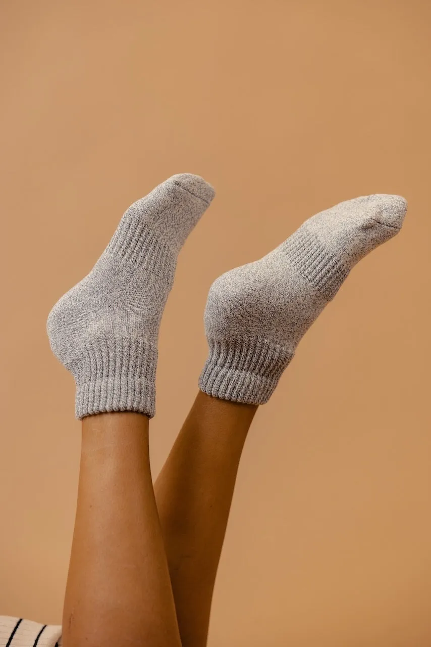 Quinn Classic Ribbed Socks