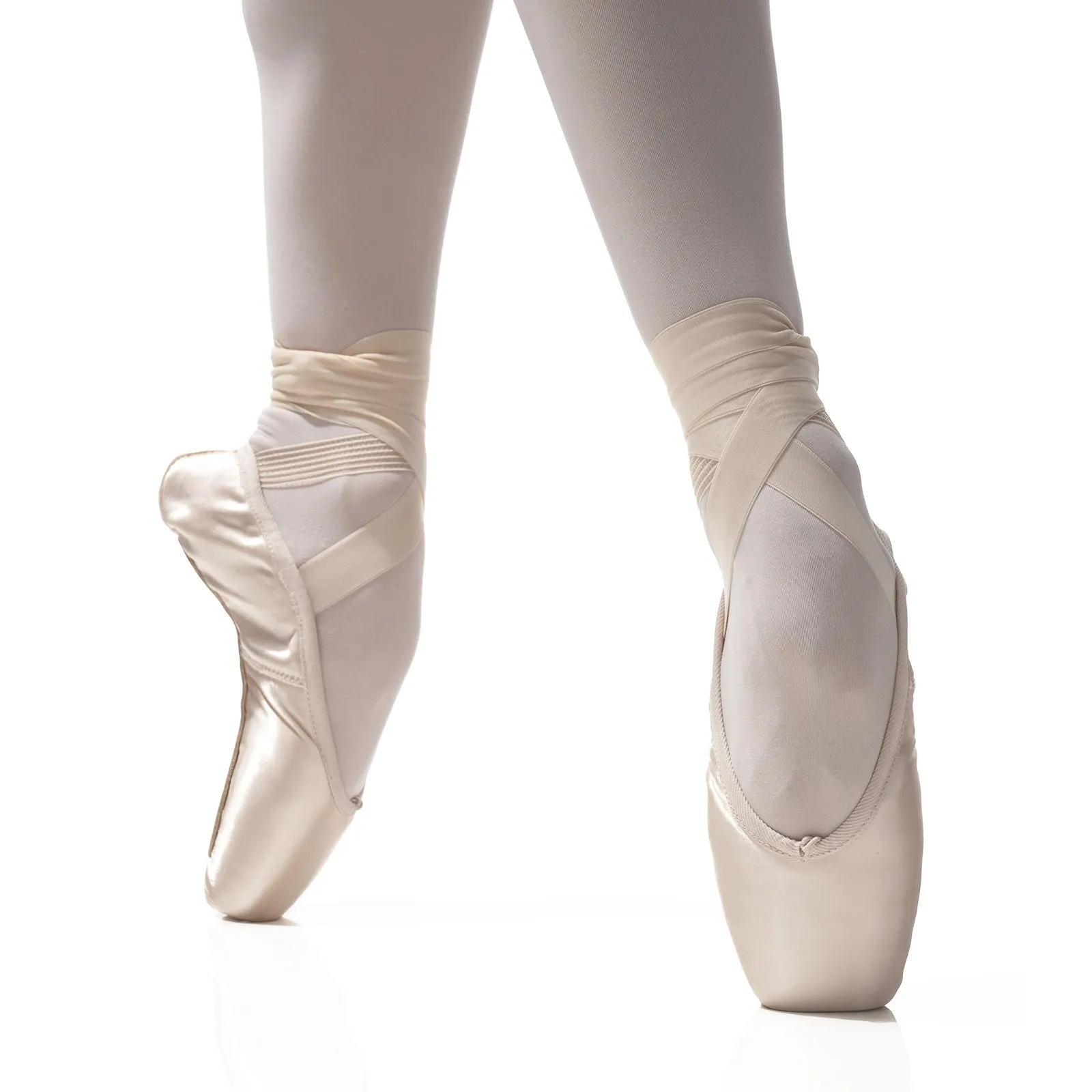 R-Class CL70 Arpeggia Pointe Shoes - Medium Shank