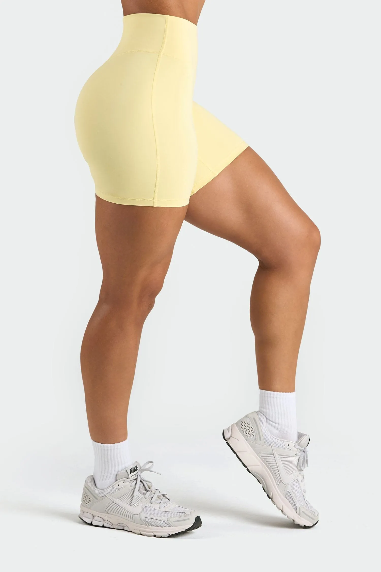 Tempo 6 Inch Workout Shorts