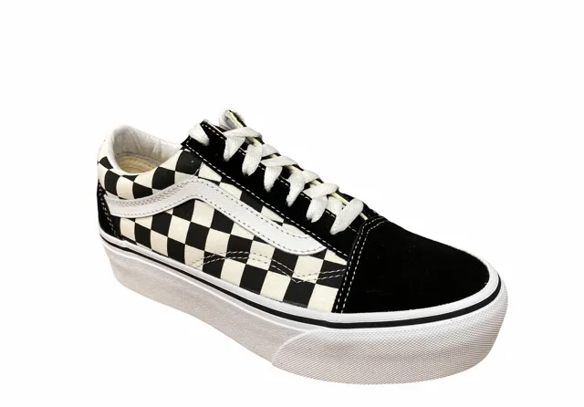 Vans scarpa sneakers da donna con zeppa Old Skool Platform VN0A3B3UHRK1 quadri nero bianco