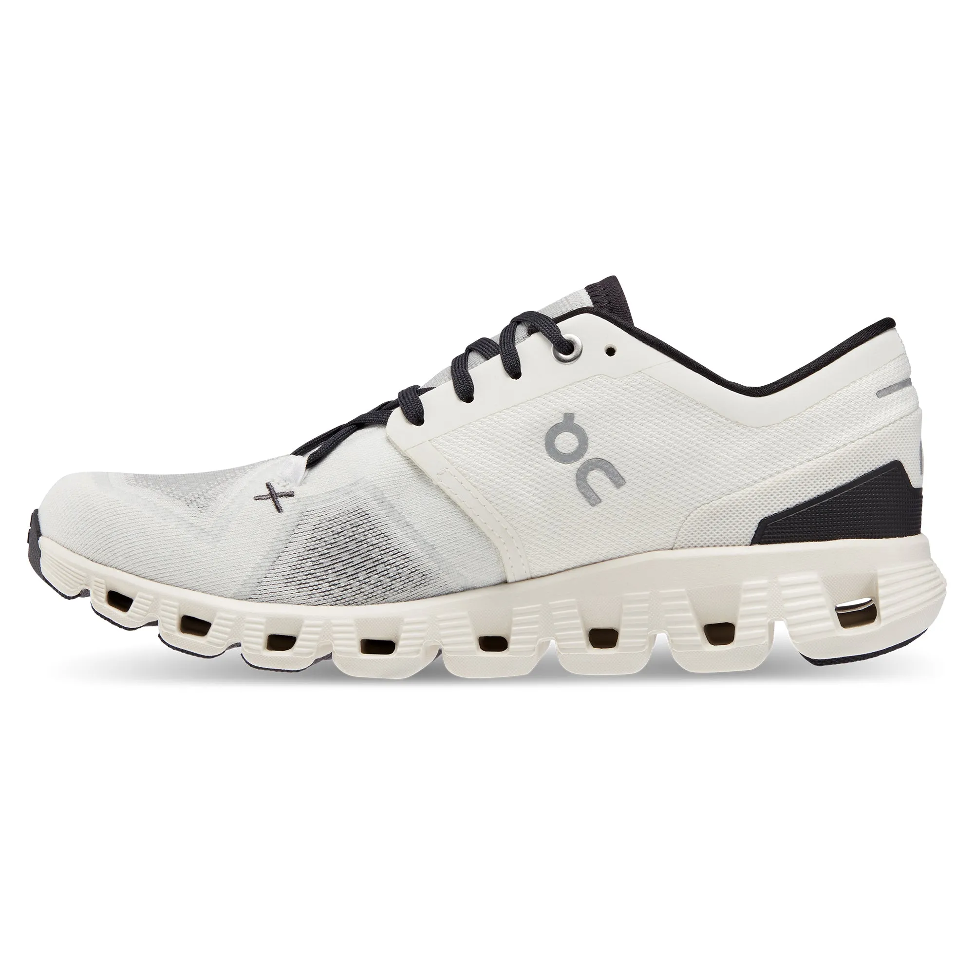 Women's On Cloud X 3 Training Shoe in White | Black