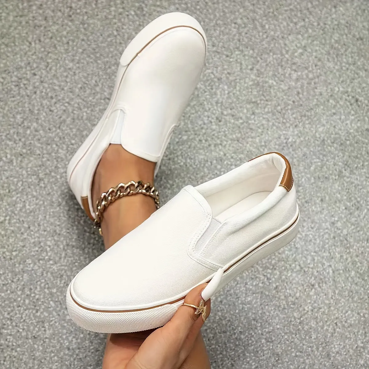 Women's Unisex Solid Color Canvas Shoes, Casual Slip On Outdoor Shoes, Comfortable Low Top Shoes